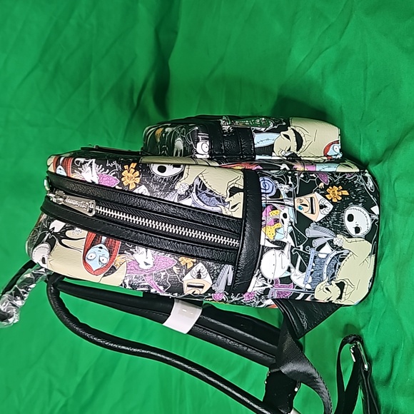 Disney Loougefly Nightmare Before Christmas mini Faux Leather back pack - Picture 4 of 15